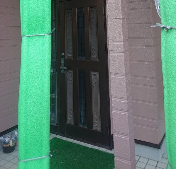 愛知県名古屋市　屋根塗装・外壁塗装　シーリング工事とは　エスケー化研 プレミアムシリコン ラジカル制御式 (2)